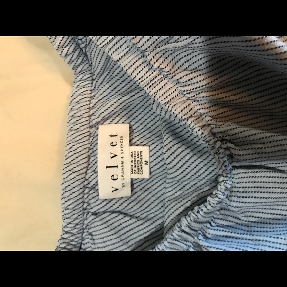 Off the shoulder shirt - Picture 2 of 5